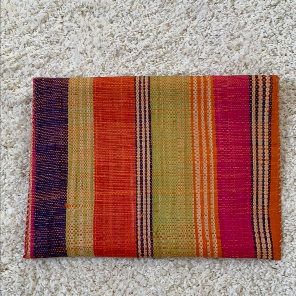 Handmade straw pouch - Picture 5 of 5
